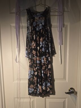American Eagle Outfitters Romper with Blue and Tan Floral Print